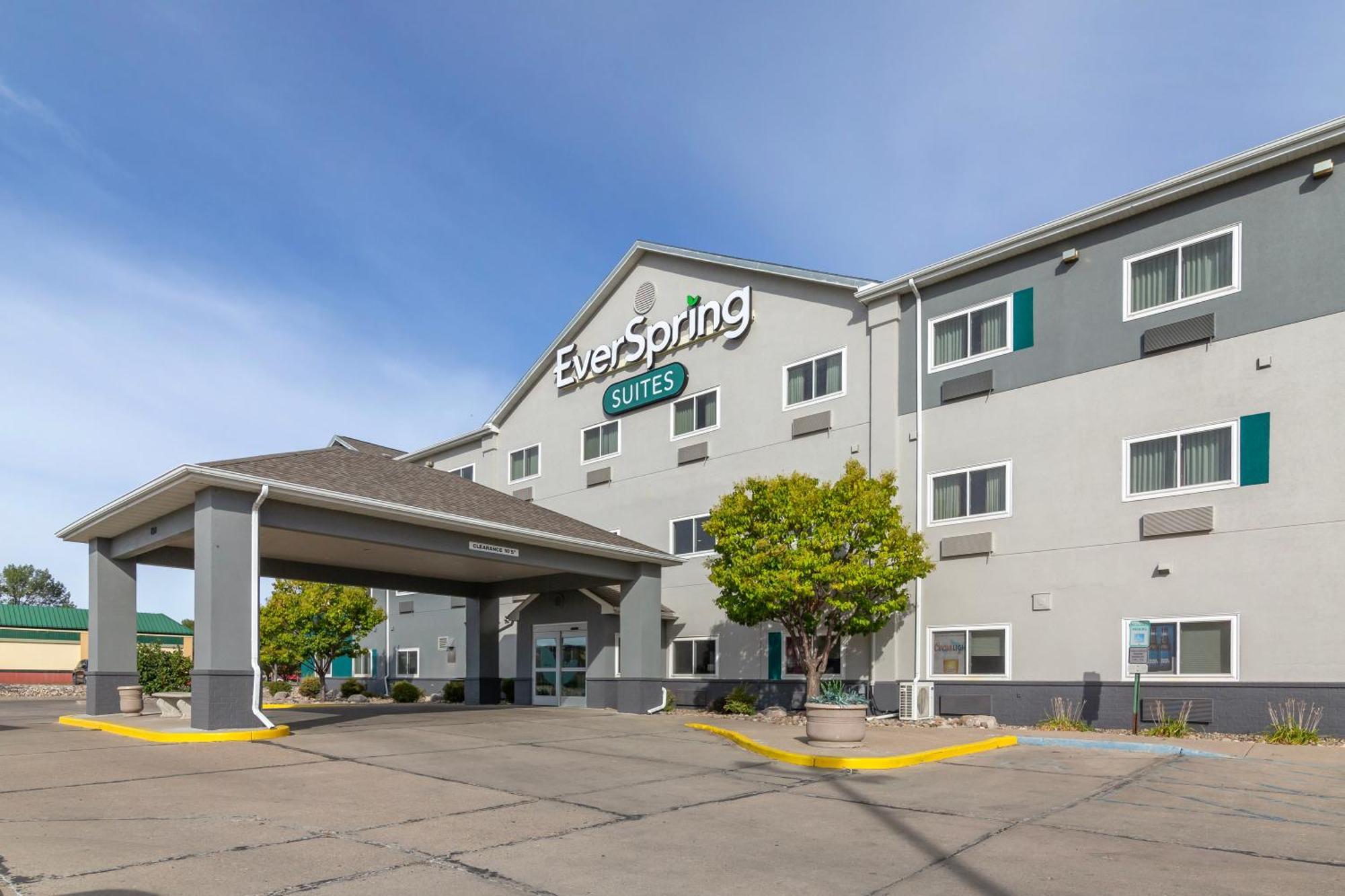 Everspring Suites Bismarck Eksteriør billede